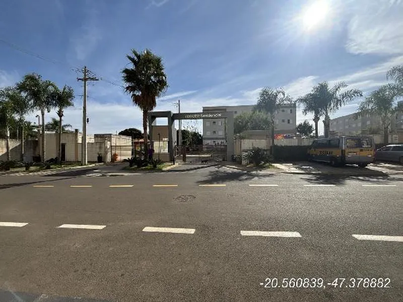 Apartamento em Leilão Extrajudicial