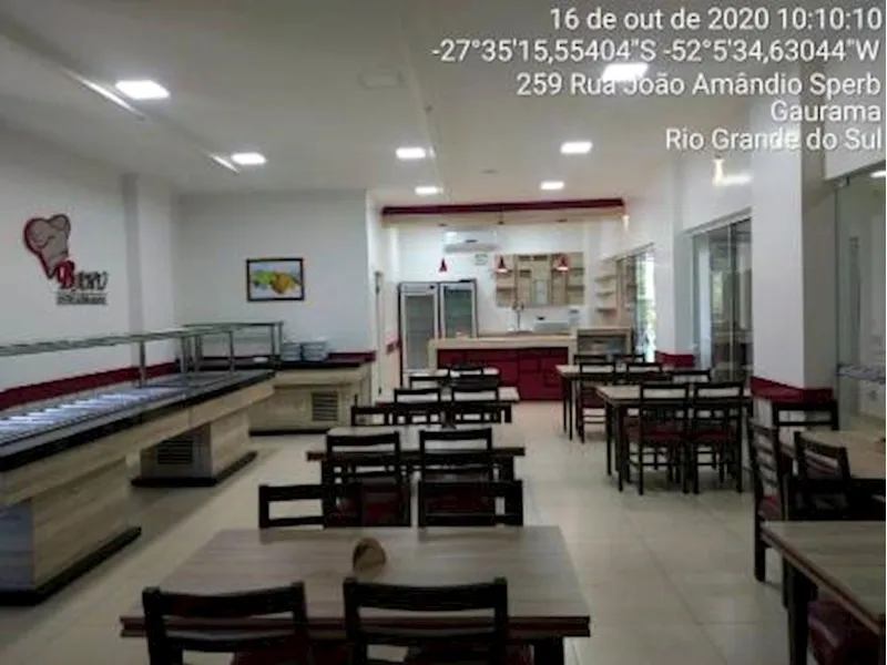 Sala em leilão