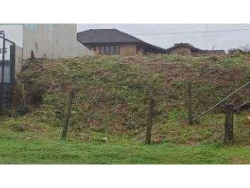 Terreno em leilão