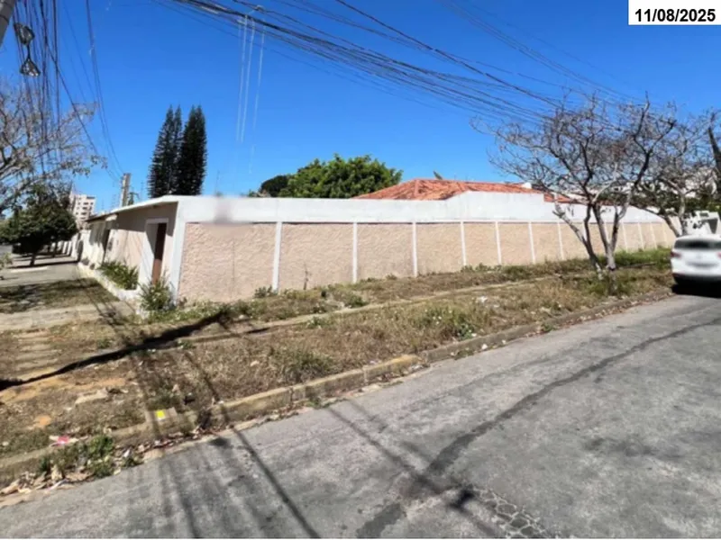Casa em leilão