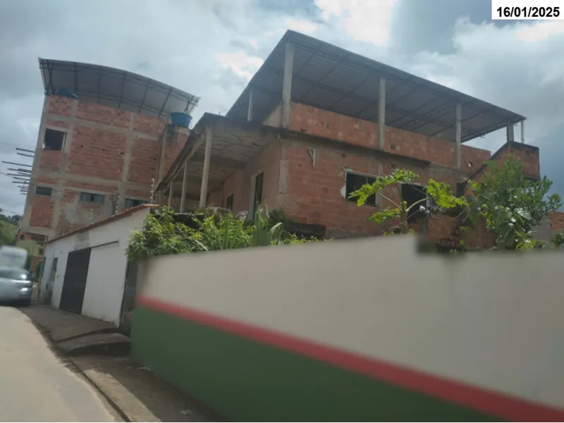 Terreno em leilão