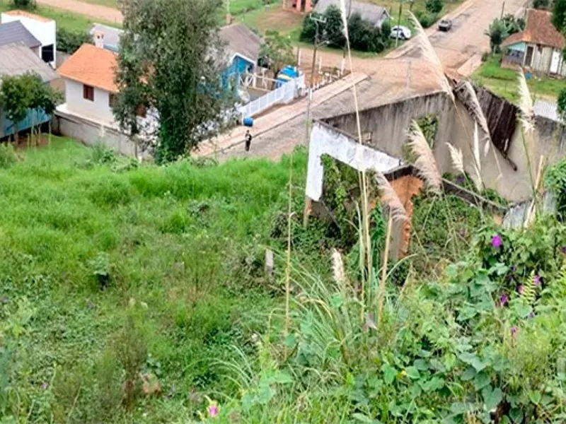 Terreno em leilão