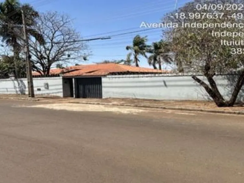 Casa em Leilão Extrajudicial