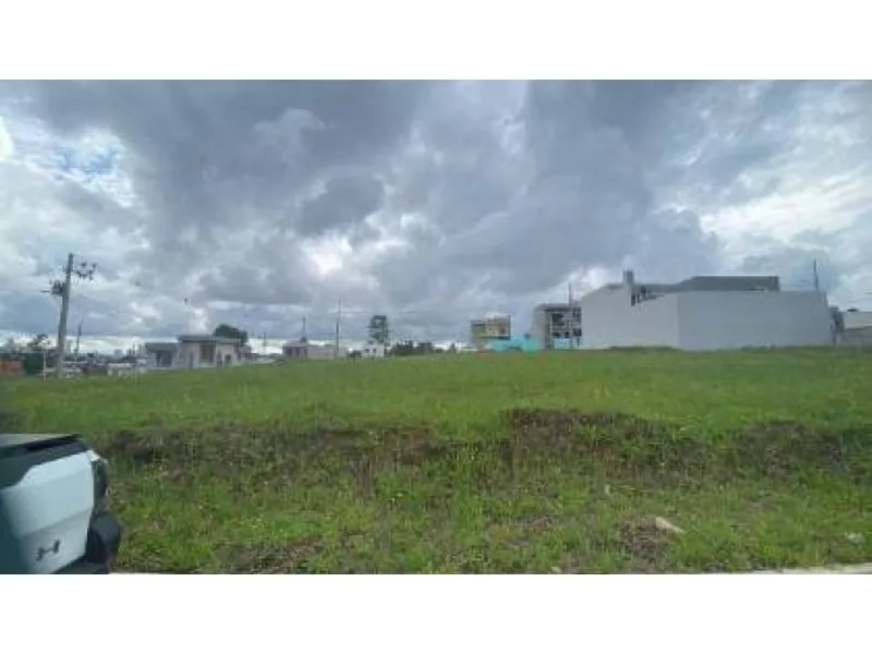 Terreno em leilão