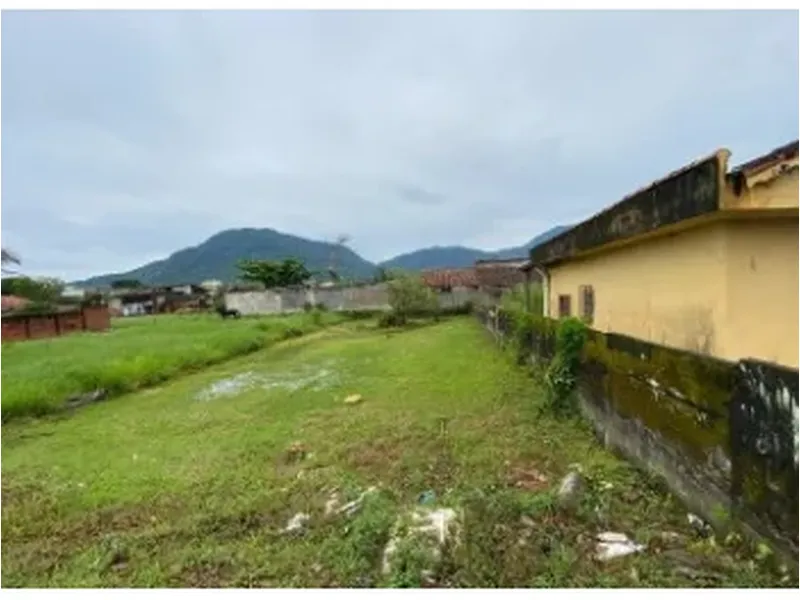 Terreno em leilão
