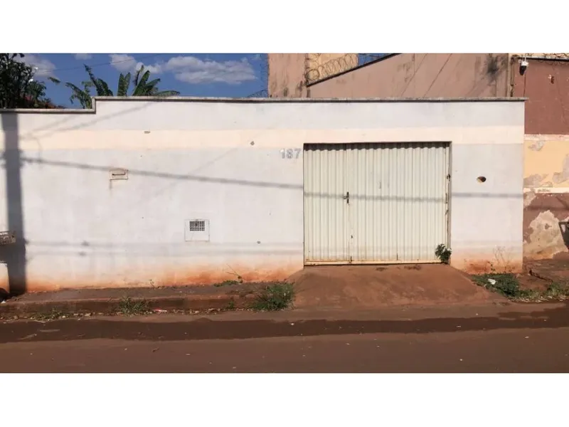Casa em Leilão Extrajudicial