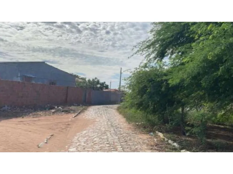 Terreno em leilão