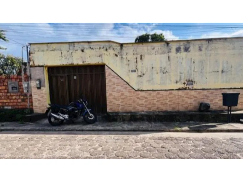 Casa em Leilão Extrajudicial