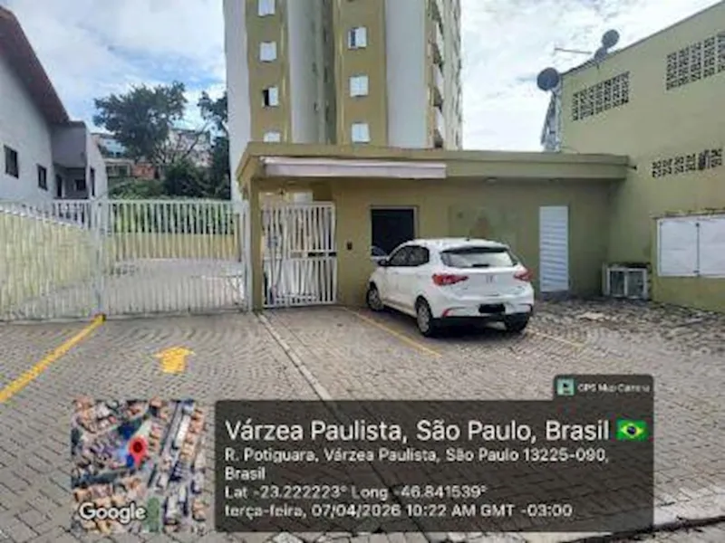 Apartamento em Leilão Extrajudicial