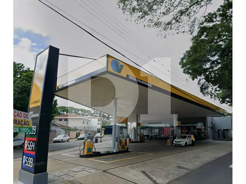 Prédio em leilão