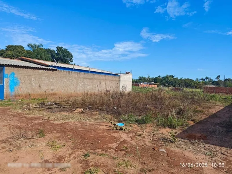 Terreno em leilão