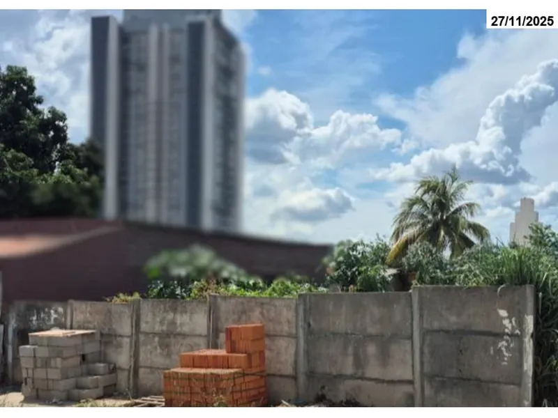 Terreno em leilão