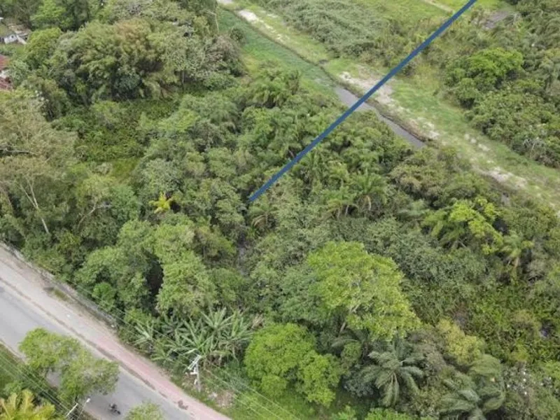 Terreno em leilão