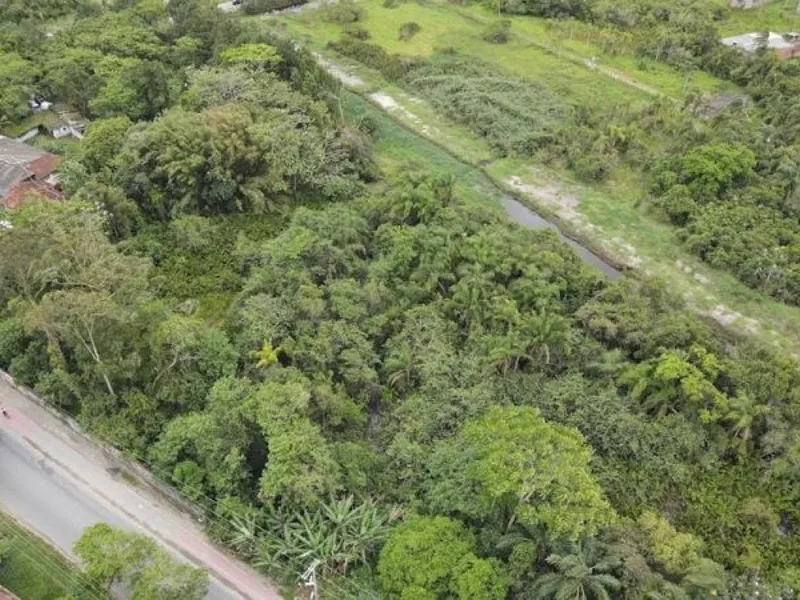 Terreno em leilão