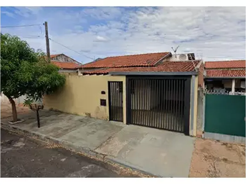 Casa em Leilão Extrajudicial