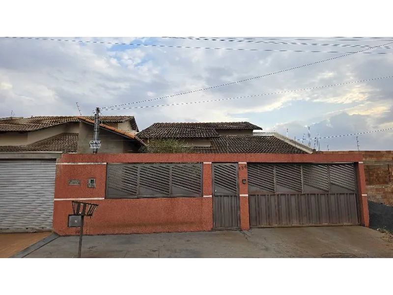 Casa em Leilão Extrajudicial