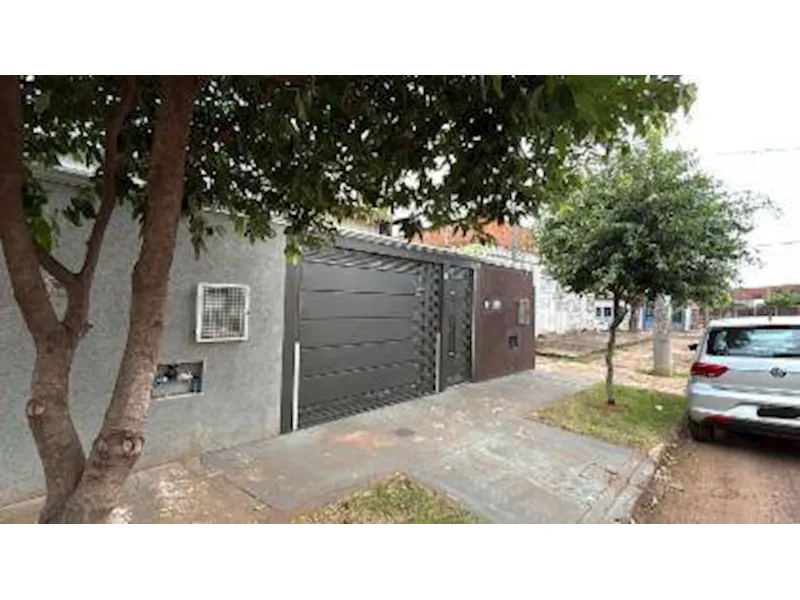 Casa em Leilão Extrajudicial