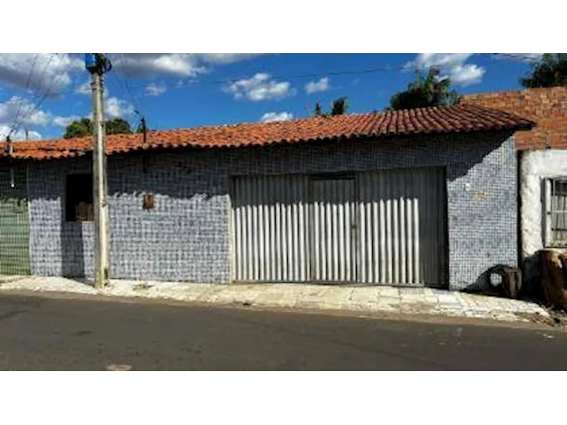 Casa em Leilão Extrajudicial