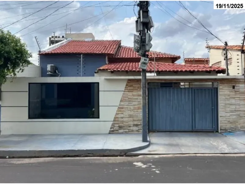 Casa em Leilão Extrajudicial
