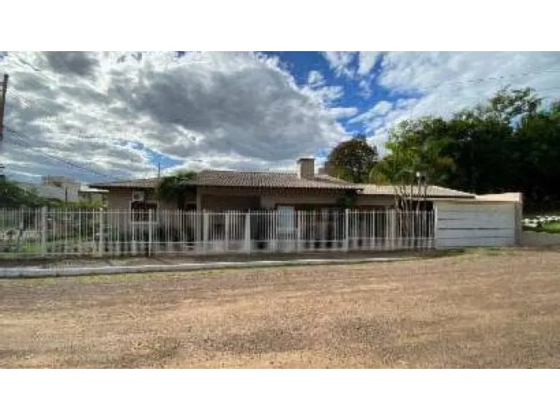 Casa em Leilão Extrajudicial