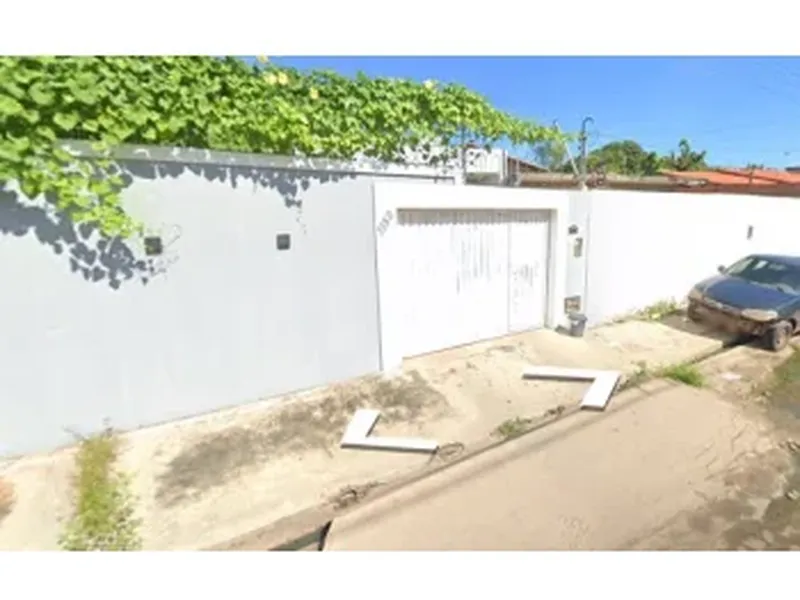 Casa em Leilão Extrajudicial