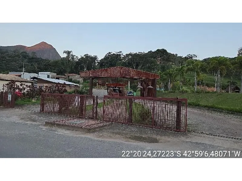 Terreno em Licitação
