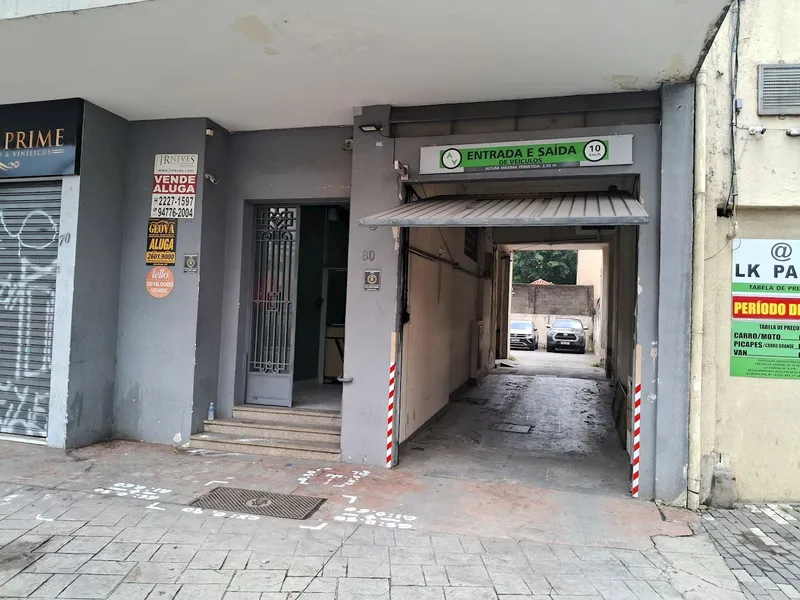 Sala em leilão