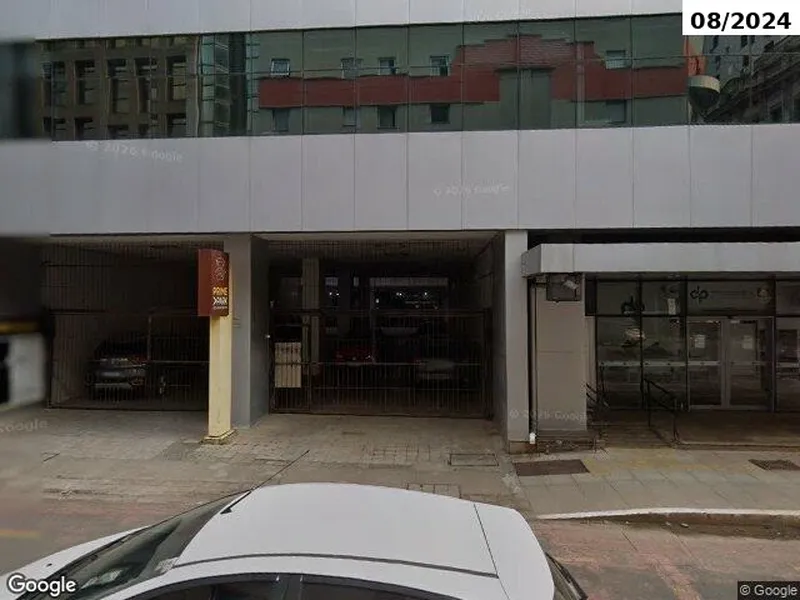 Outros em leilão