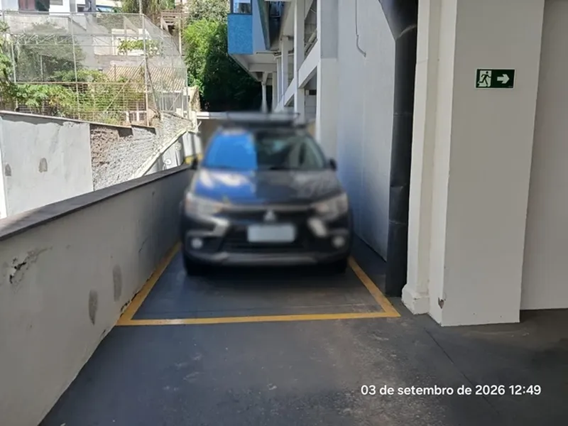 Outros em leilão