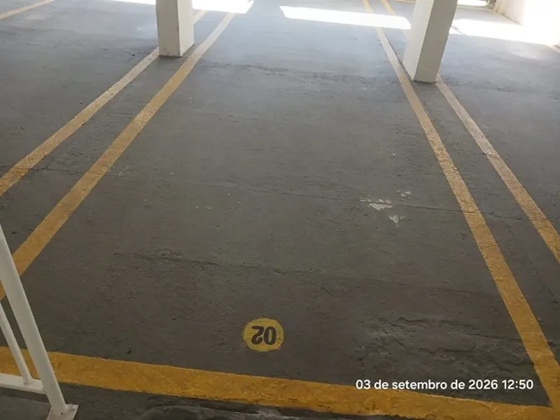 Outros em leilão