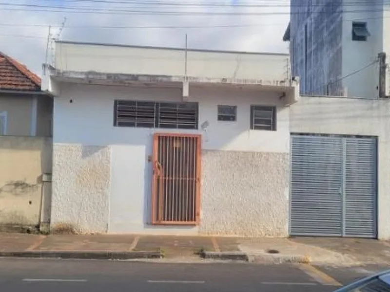 Casa em Leilão Extrajudicial