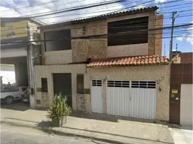 Casa em Leilão Extrajudicial