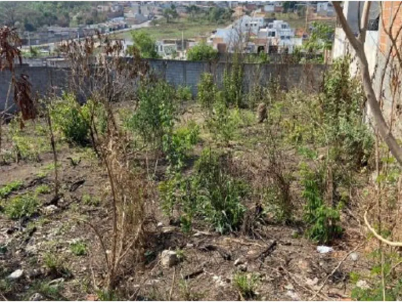Terreno em Leilão Extrajudicial