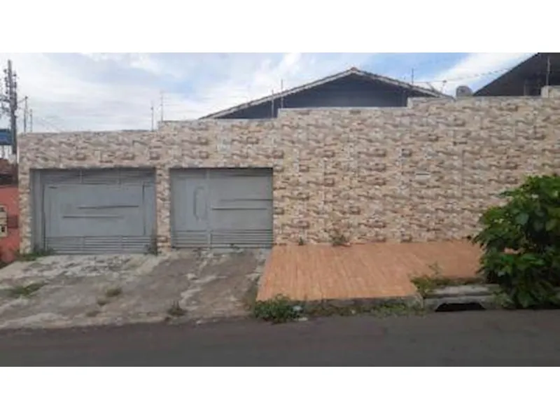 Casa em Leilão Extrajudicial