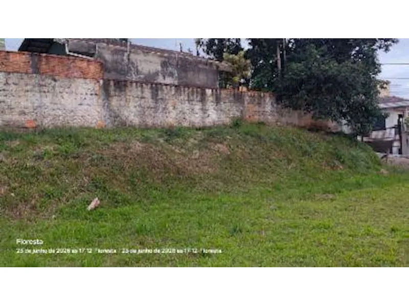 Terreno em leilão