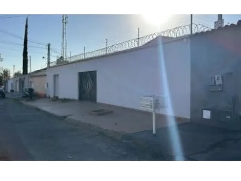 Prédio em Leilão Extrajudicial