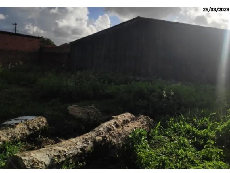 Terreno em leilão