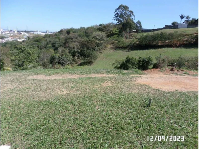 Terreno em leilão