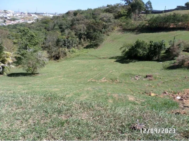 Terreno em leilão