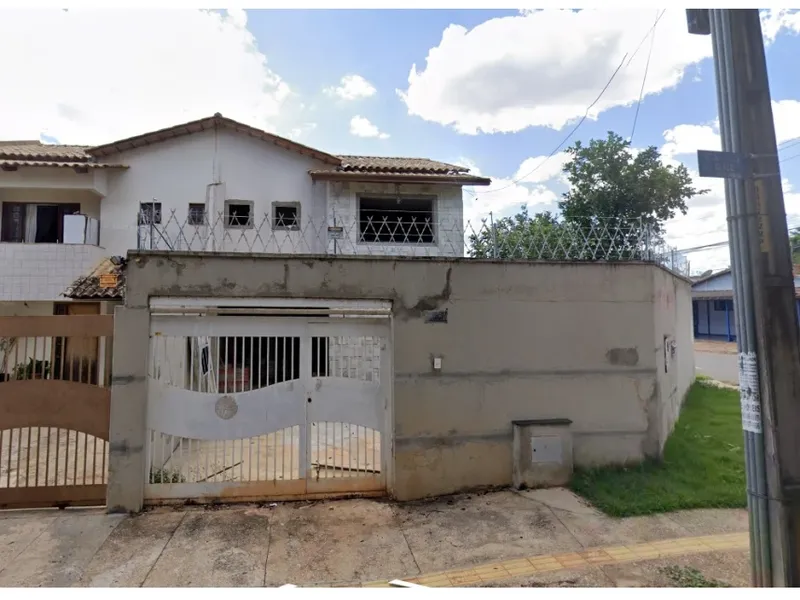 Casa em Leilão Extrajudicial