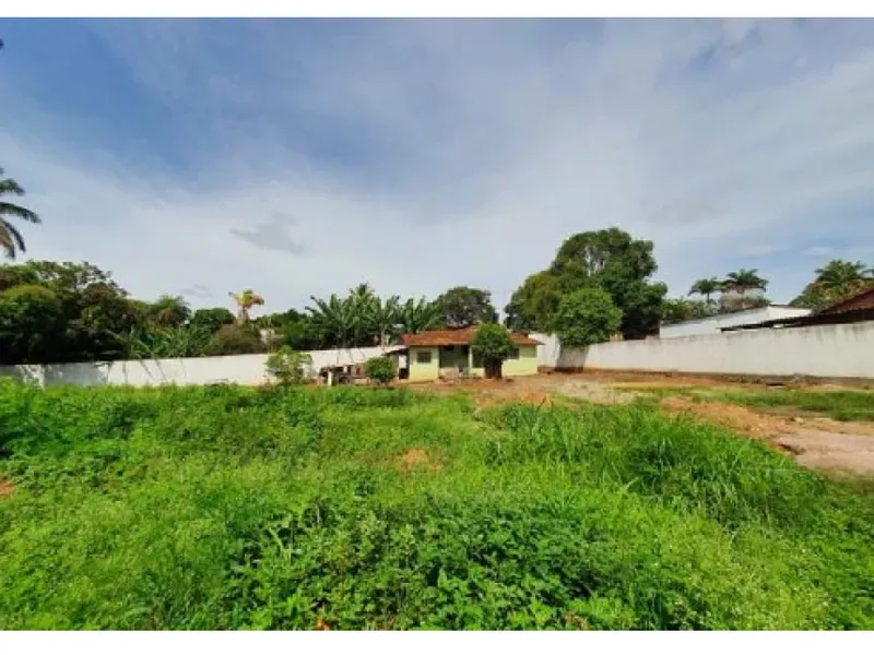 Terreno em leilão