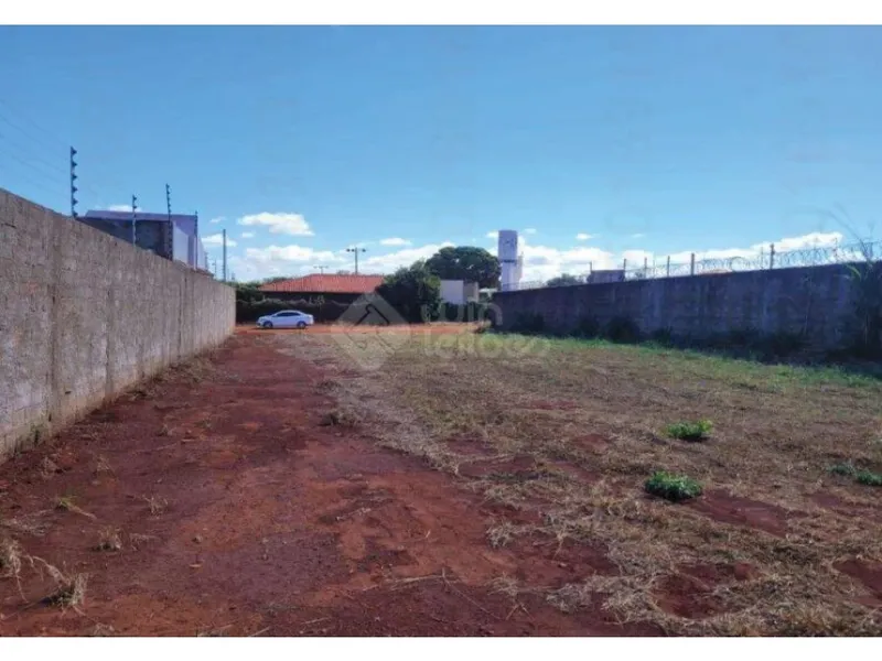 Terreno em Leilão Extrajudicial
