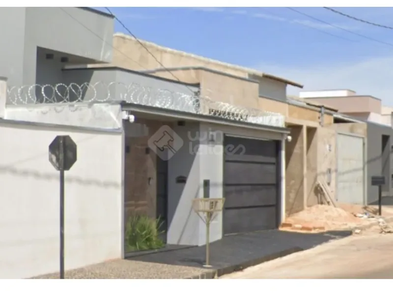 Casa em Leilão Extrajudicial