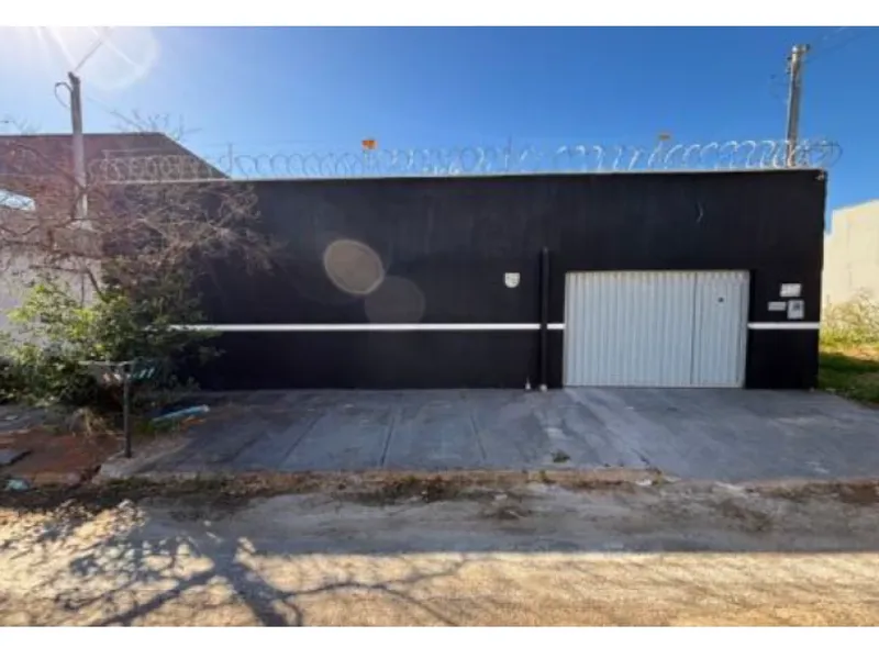 Casa em Leilão Extrajudicial
