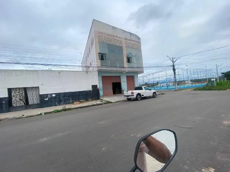 Prédio em Leilão Extrajudicial
