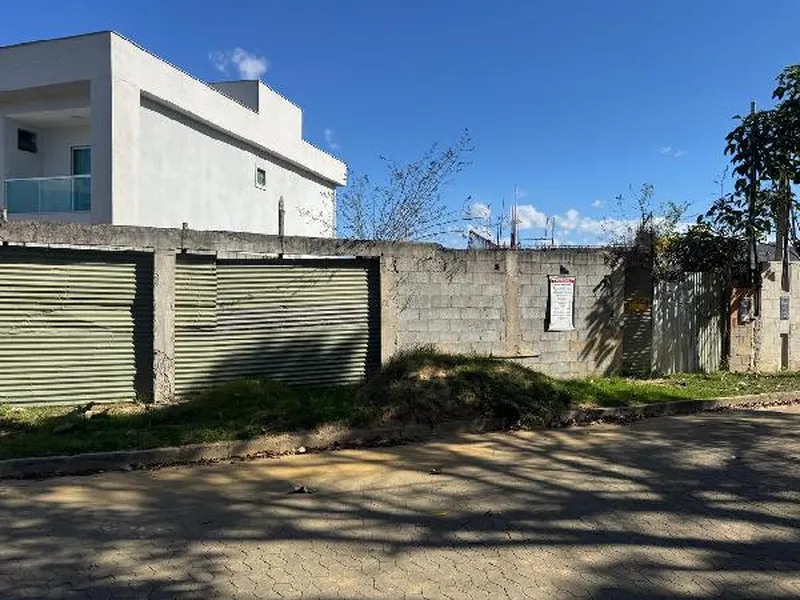 Terreno em Leilão Extrajudicial
