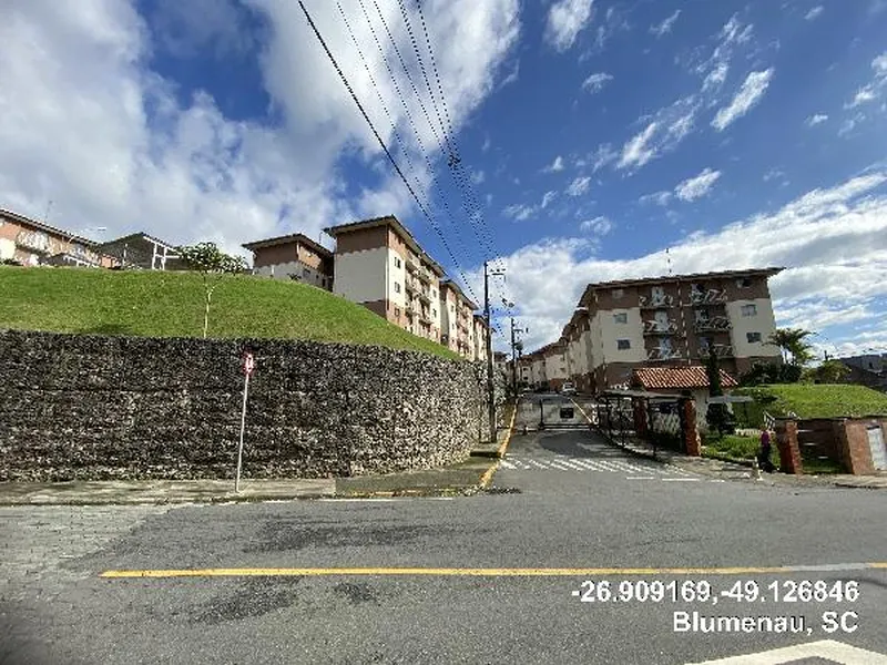 Apartamento em Leilão Extrajudicial