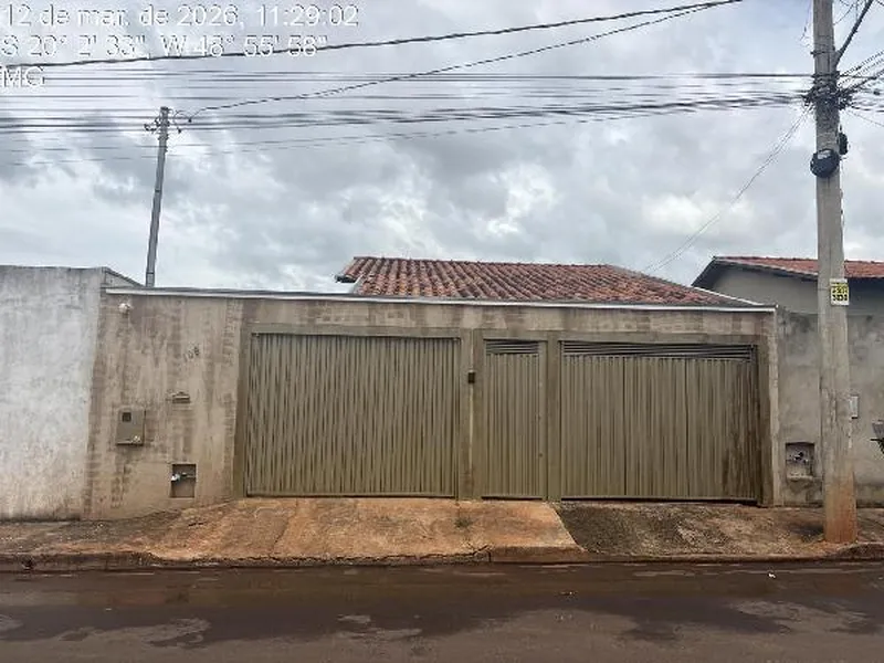 Casa em Leilão Extrajudicial