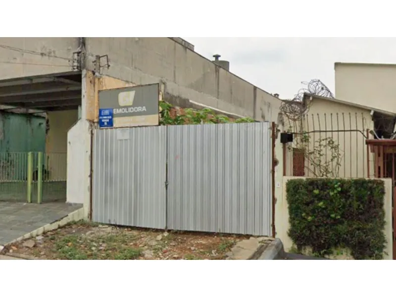 Terreno em leilão