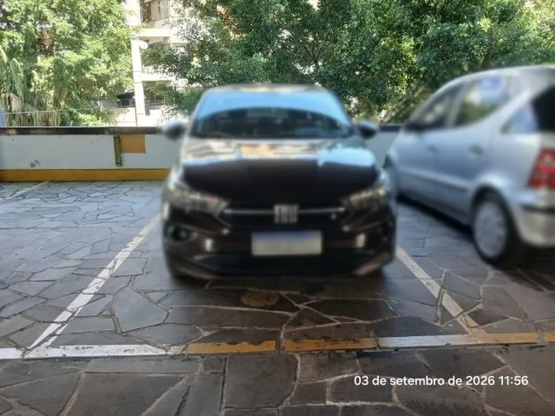 Outros em leilão